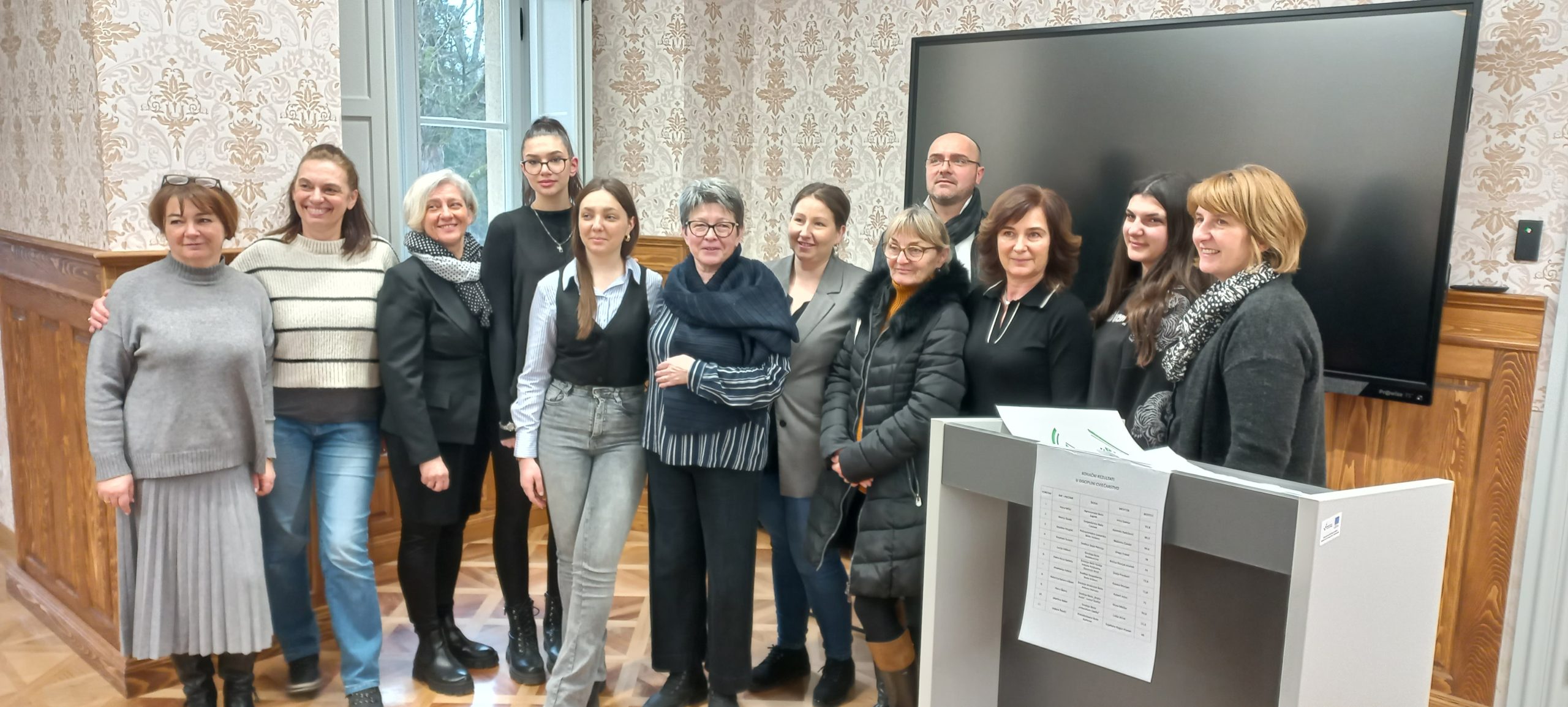 Trenutno pregledavate Međužupanijsko natjecanje u disciplini „Cvjećarstvo regija 1“